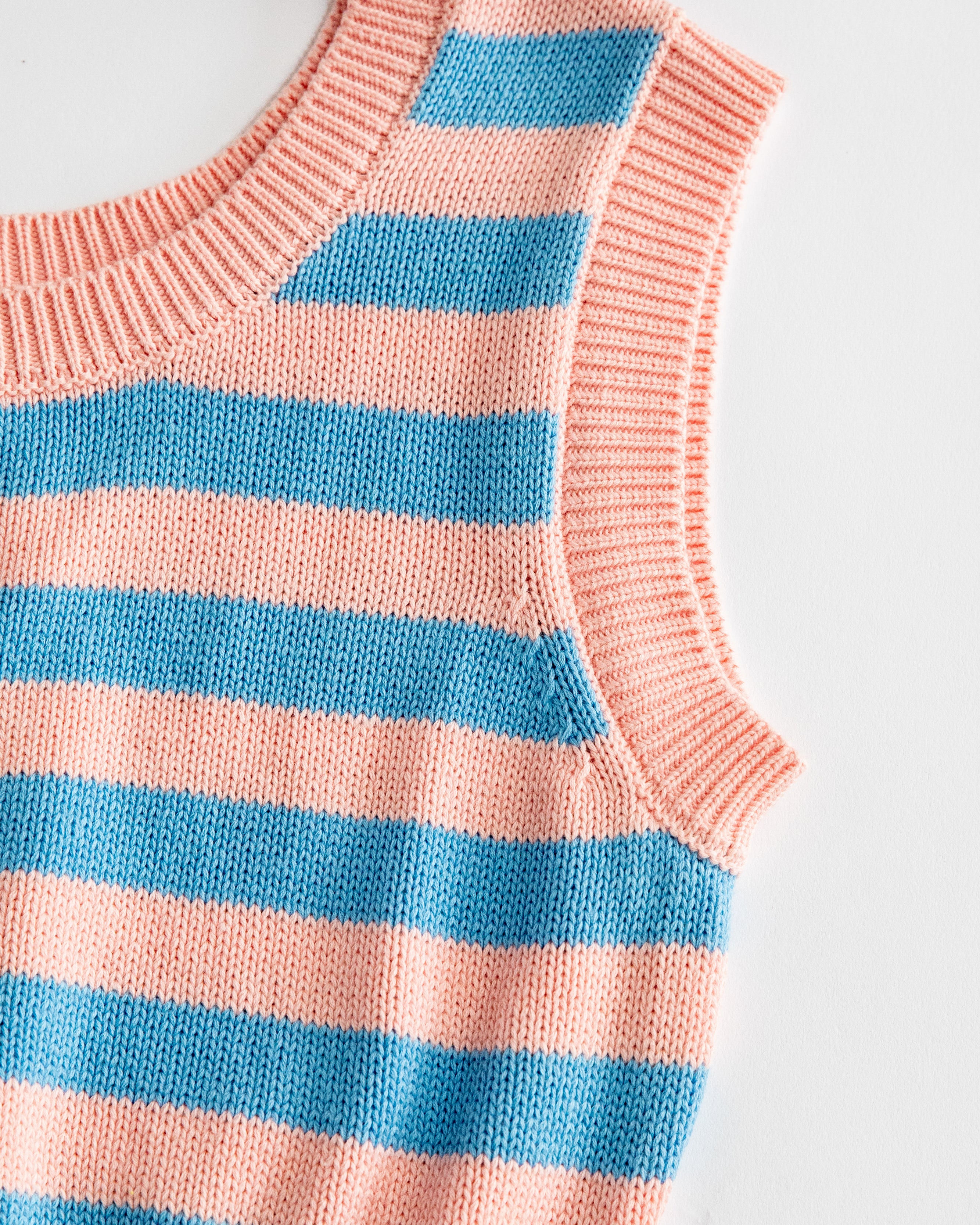 Knit Crop Top (Powder Pink/Blue Poppy) - Image 5